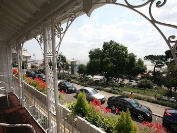 Hamiltons Boutique Hotel