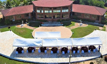 Bojo Beach Resort