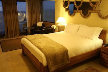 Pelican Point Lodge