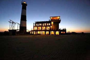 Pelican Point Lodge