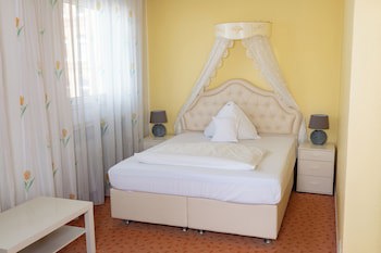 Hotel Alpha fotoğrafı