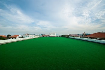 American Trade Hotel