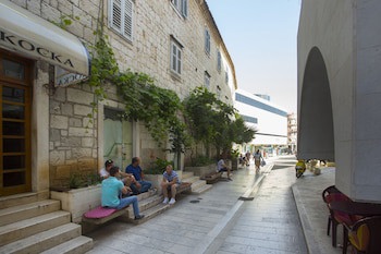 Bouganvillea Split Apartments