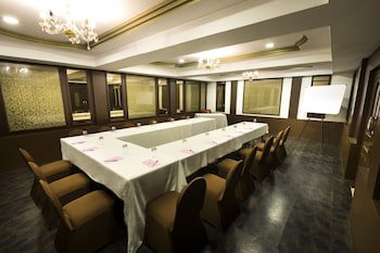 Grand Residence