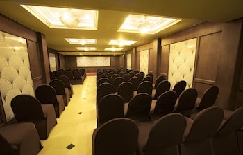 Grand Residence