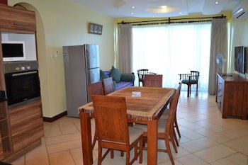 Cowrie Shell Beach Apartments