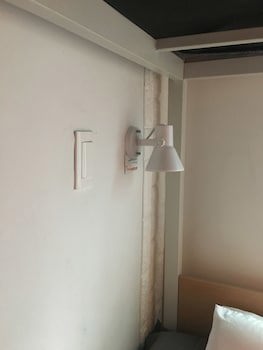 B My Guesthouse - Hostel