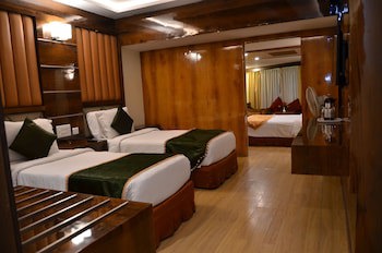 Benzz Park - Kodai