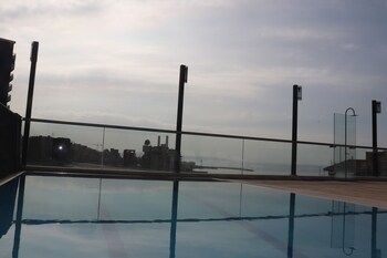 Jounieh Suites Hotel