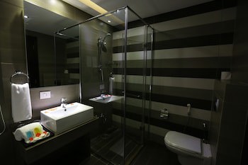Jounieh Suites Hotel
