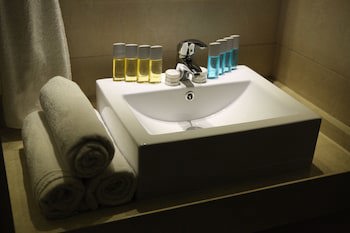 Jounieh Suites Hotel