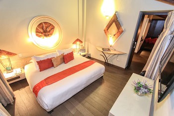 Plaza Gallery Hotel & Boutique