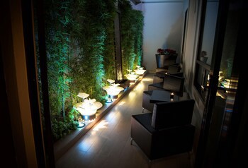 Plaza Gallery Hotel & Boutique