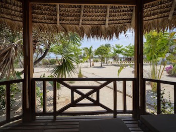Antsanitia Resort