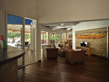 Antsanitia Resort