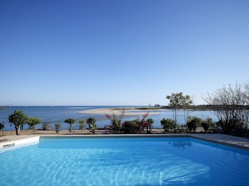 Antsanitia Resort