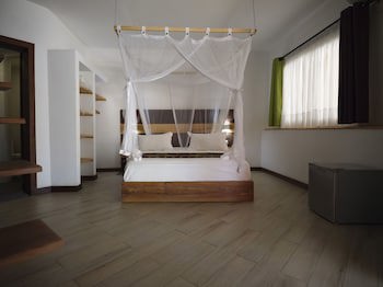 Antsanitia Resort