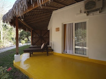Antsanitia Resort