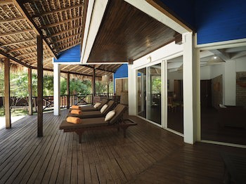 Antsanitia Resort