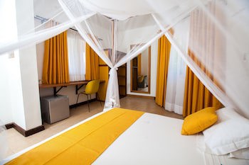 Antsanitia Resort