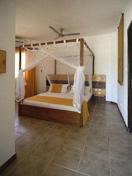 Antsanitia Resort