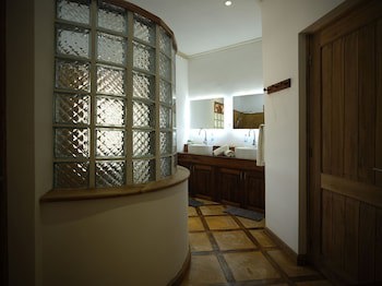 Antsanitia Resort