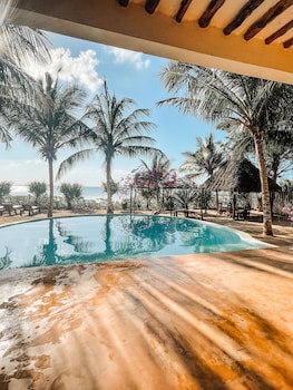 Milele Villas