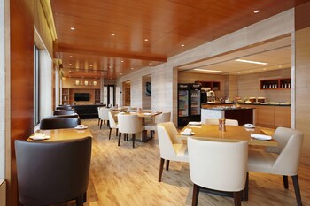 Courtyard By Marriott Pune Chakan
