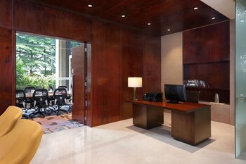 Courtyard By Marriott Pune Chakan