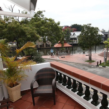 Gingerflower Boutique Hotel