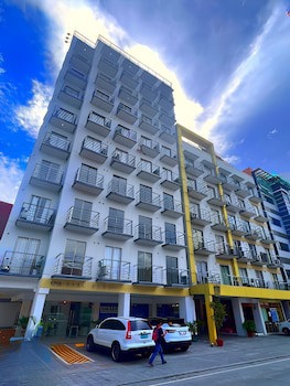 Dian Suites 1