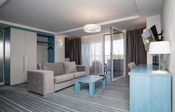 Atlantic Garden Resort