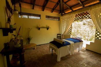 Canon De La Vieja Lodge