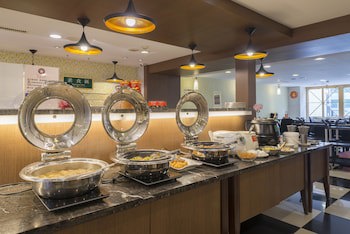 Kindness Hotel Houyi Jiuru