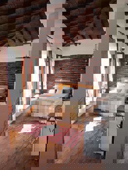 Amazon Petite Palace