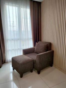 Crystal Suites Suvarnabhumi Airport