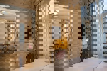 Corinne Art & Boutique Hotel