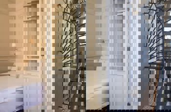 Corinne Art & Boutique Hotel