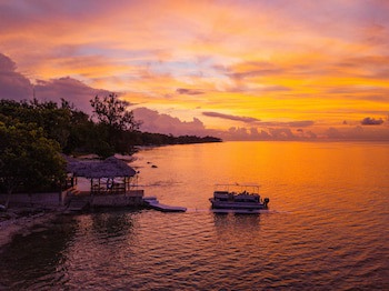 Coco Beach Resort
