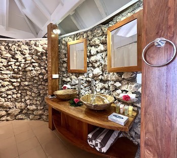 Coco Beach Resort