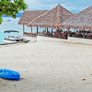 Coco Beach Resort
