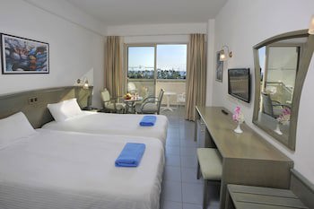 Nissiana Hotel galeri fotoğrafı