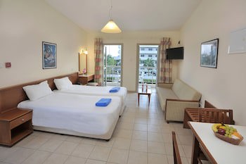 Nissiana Hotel galeri fotoğrafı