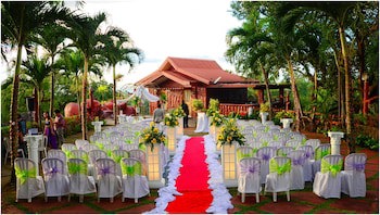 Loreland Farm Resort