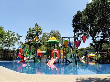 Loreland Farm Resort