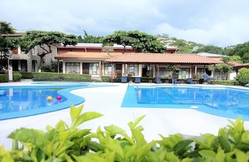Hotel & Villas Huetares