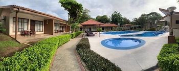 Hotel & Villas Huetares