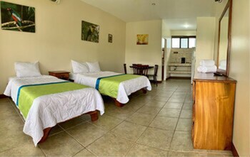 Hotel & Villas Huetares