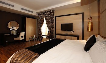 Grand Plaza Hotel - Takhasosi Riyadh