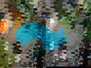 Elegance East Hotel - Boutique Class